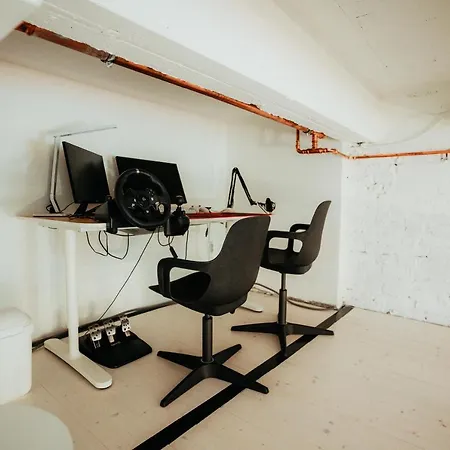 Smaltovna Loft D דירה Lučenec